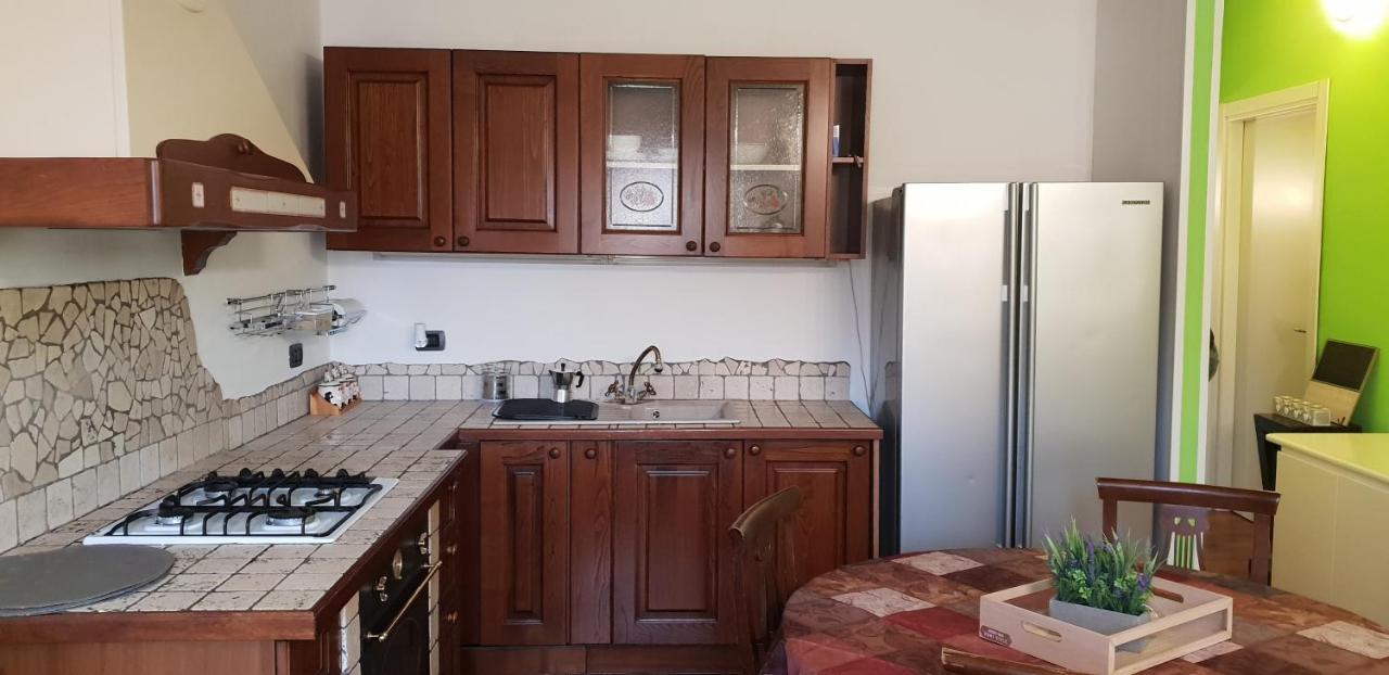 Casa In Palazzo Storico Apartman Locate di Triulzi Kültér fotó